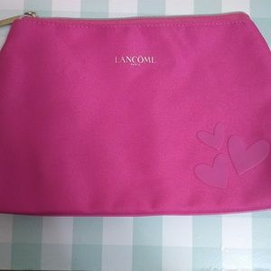 Cosmetic bag